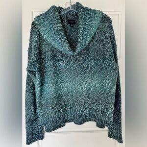 American Eagle Metallic Chunky Knit Cowl‎ Neck Green Oversized Size Large Hi Low